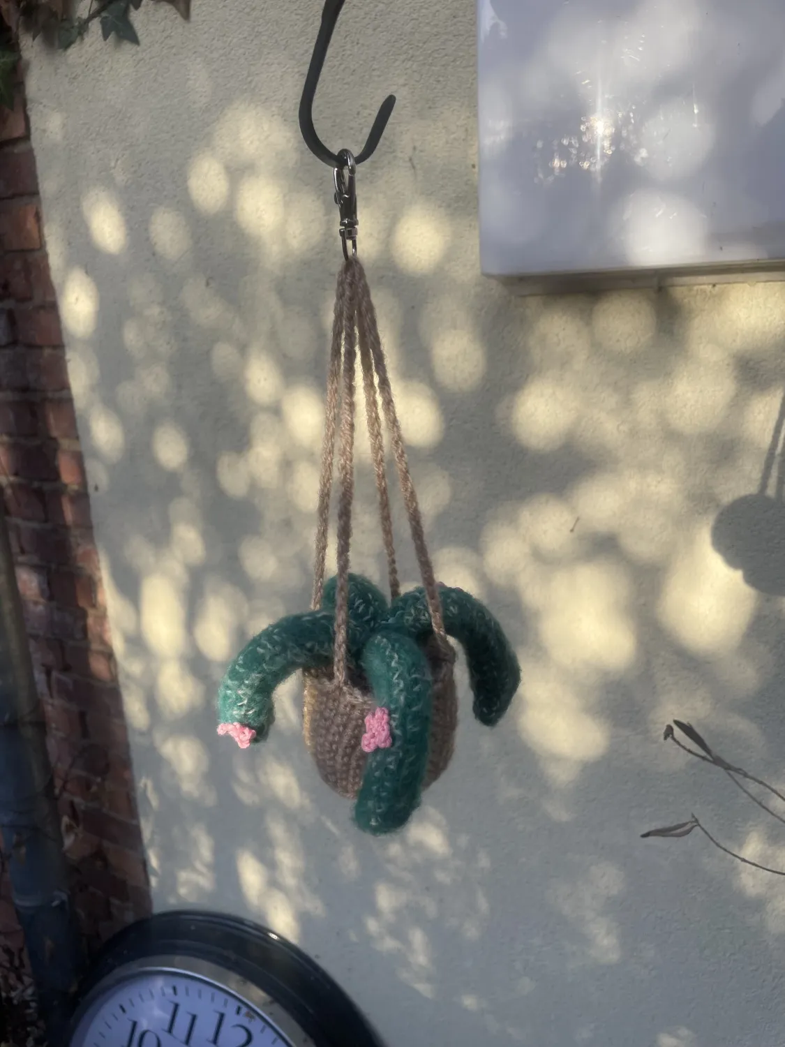 Ello gehaakt hangplantje