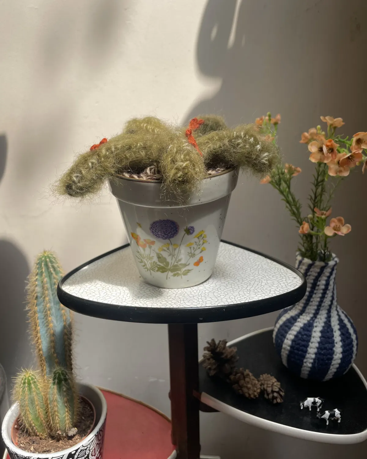 Ello gehaakte apenstaartcactus klein Ello gehaakte apenstaartcactus klein
