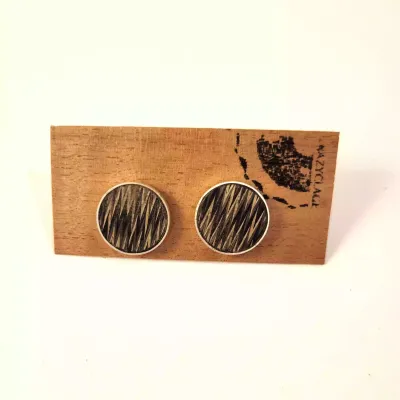 Oorbellen 18 mm | Crazyclage | zilver en gevlochten hout