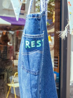 Jeans schorten van gerecycleerde denim | Made by REST