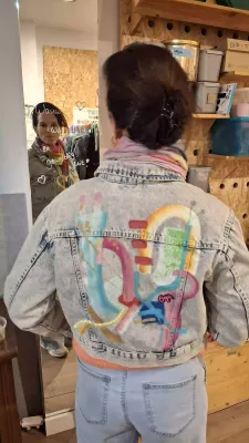 Workshop jeansjasjes pimpen voor groepen