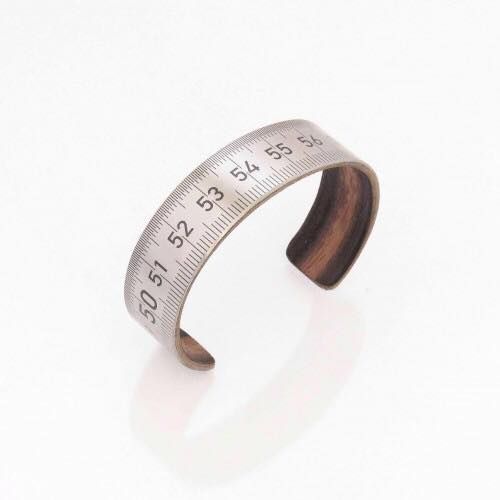 Crazyclage armband inox meetlat en gerecycleerd hout Crazyclage armband inox meetlat en gerecycleerd hout