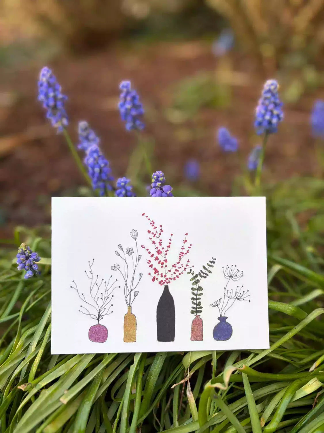 Vazen met bloemen, kaartje Emma Nieke Vazen met bloemen, kaartje Emma Nieke