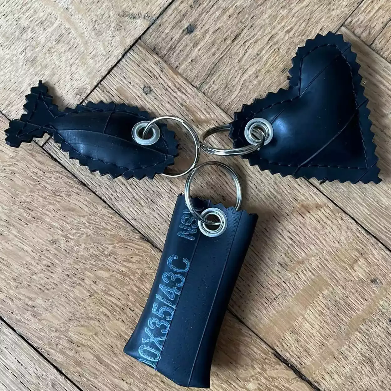 RECUPOSONS - sleutelhanger van gerecycleerde fietsband