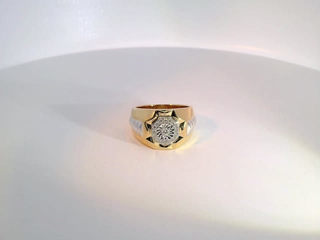 Elegant Yellow and White Gold