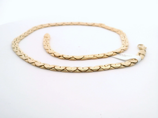 Elegant Gold Chain Necklace