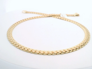 Elegant Gold Chain Necklace