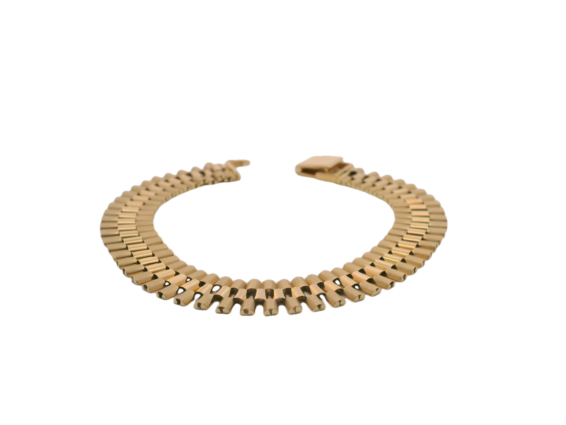 Elegant 14k Gold Bracelet