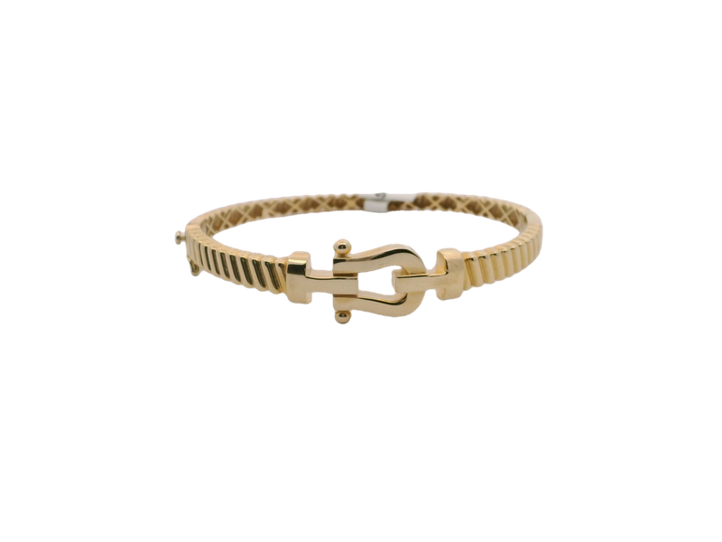 Elegant 14K Gold Bracelet