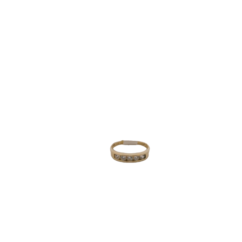 Elegant 14k Gold Ring with Sparkling Stones