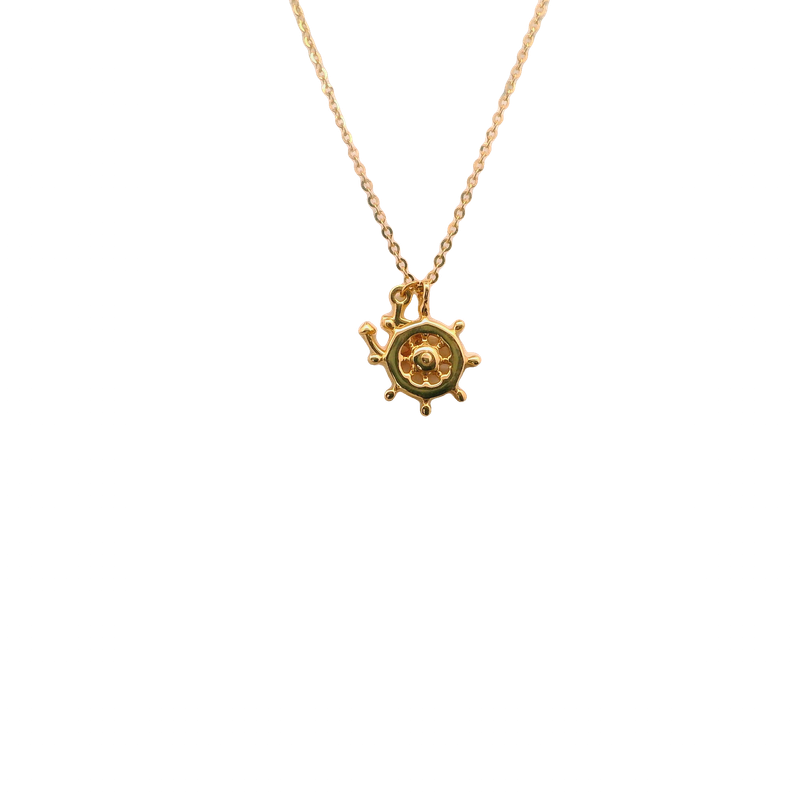 Charming 14k  Gold Pendant Necklace
