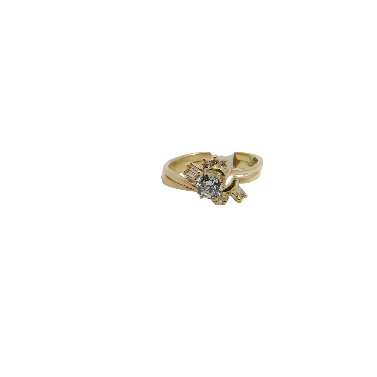Elegant14k Gold Engagement Ring