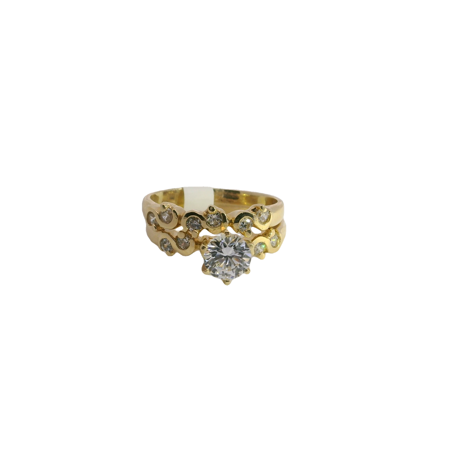 Elegant 14k Gold Ring with Sparkling Centerstone