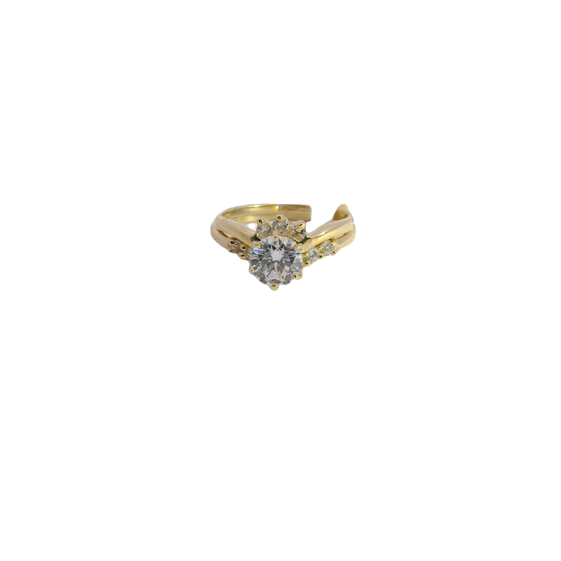 Elegant 14k Gold Engagement Ring