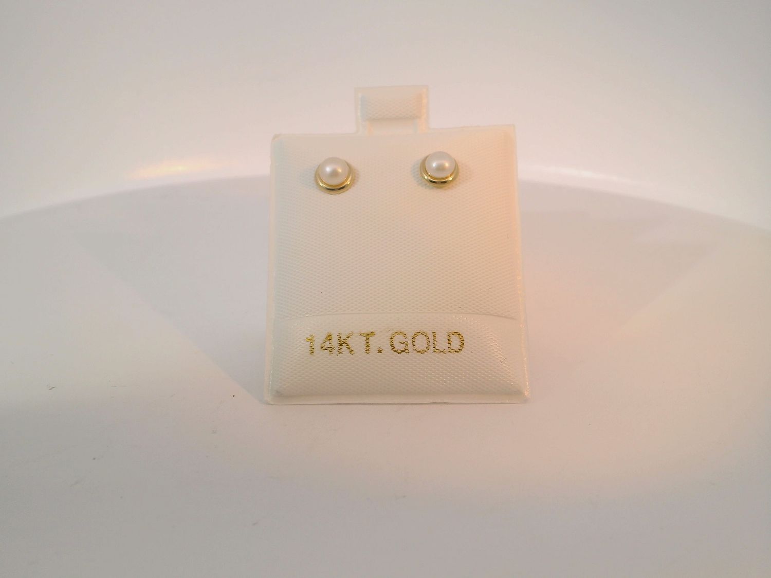 14K Gold Stud Earrings with Round Pearl Cabochons