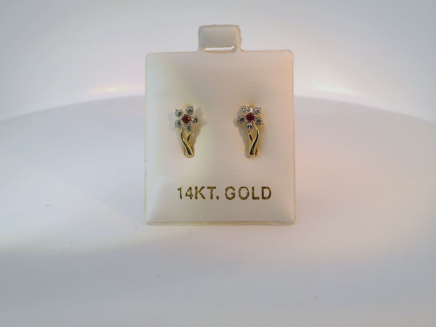 14KT Gold Stud Earrings