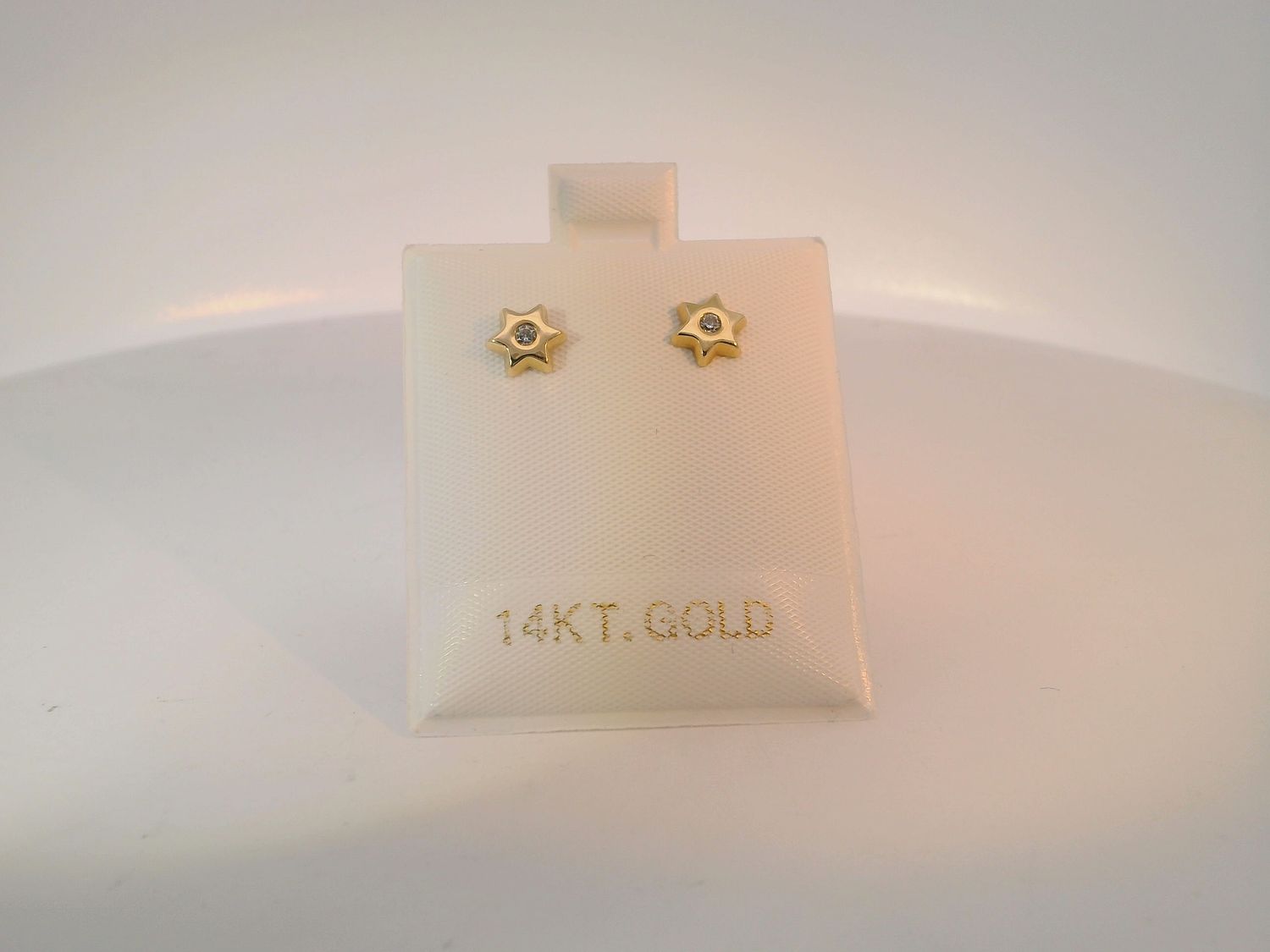14K Gold Star Stud Earrings