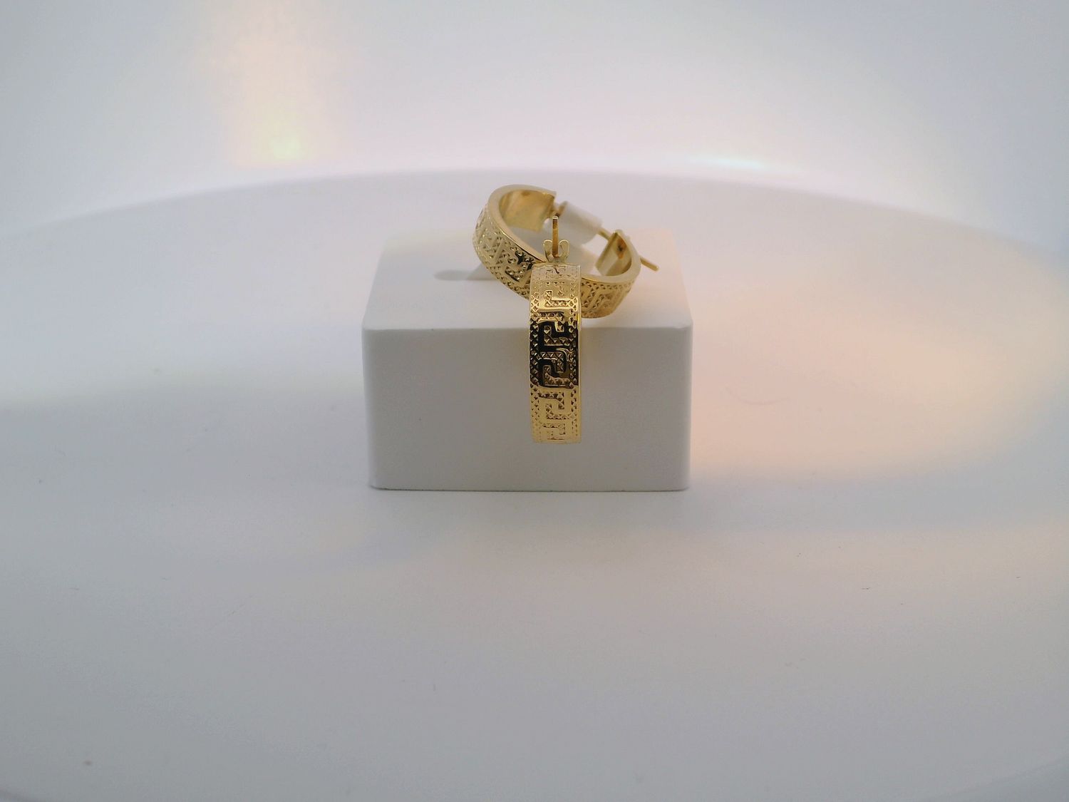 14k Gold Textured Hoop Earrings