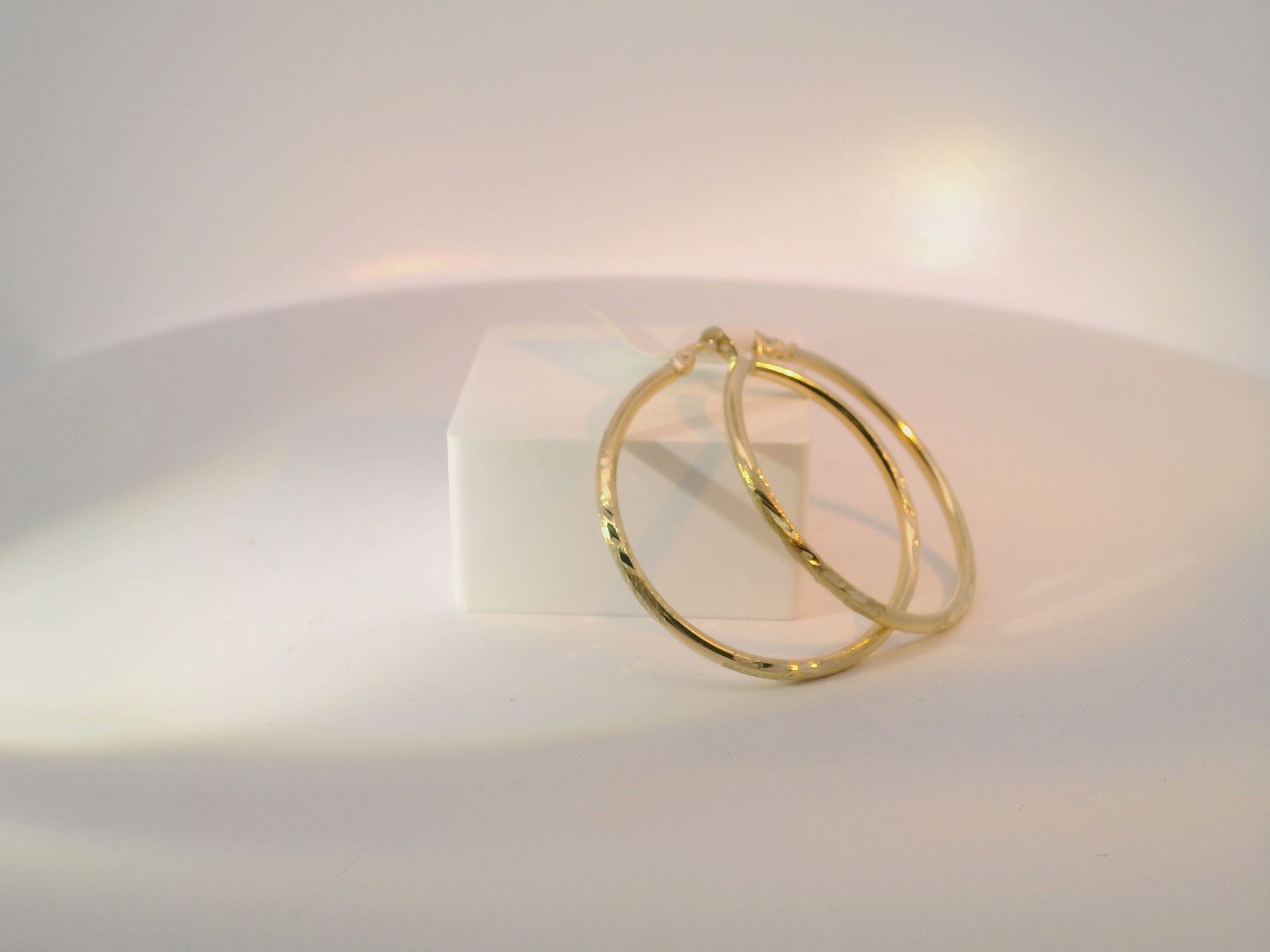 10k Gold Elegant  Hoop Earrings