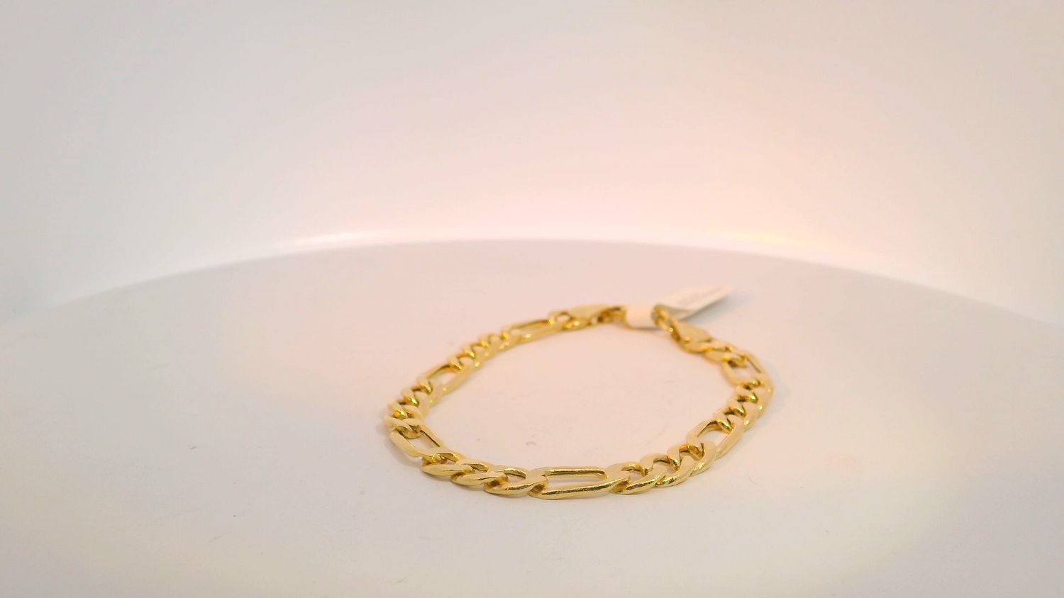Elegant Yellow 14K Gold Chain Bracelet