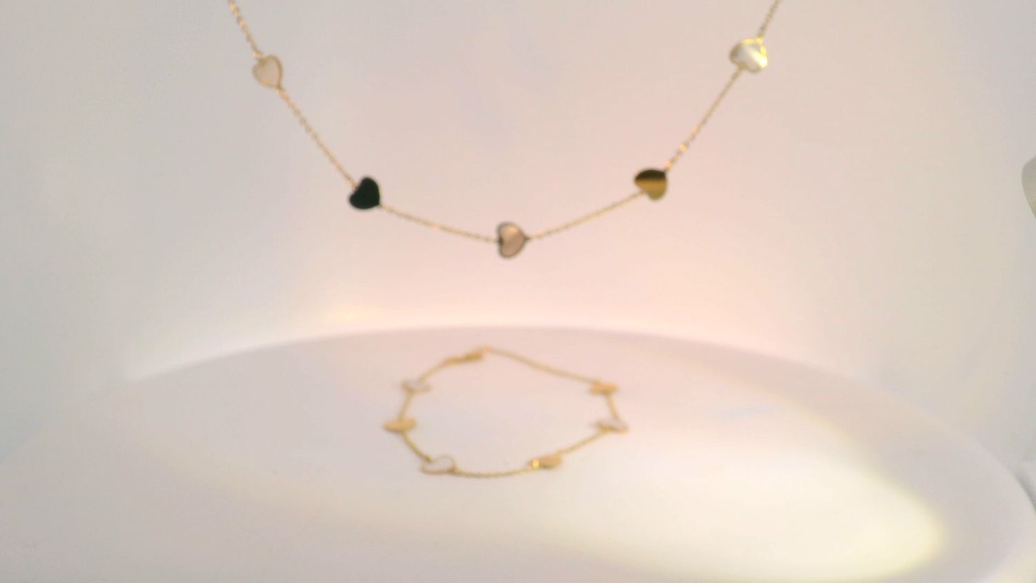 Elegant Yellow 14K Gold Chain Necklace