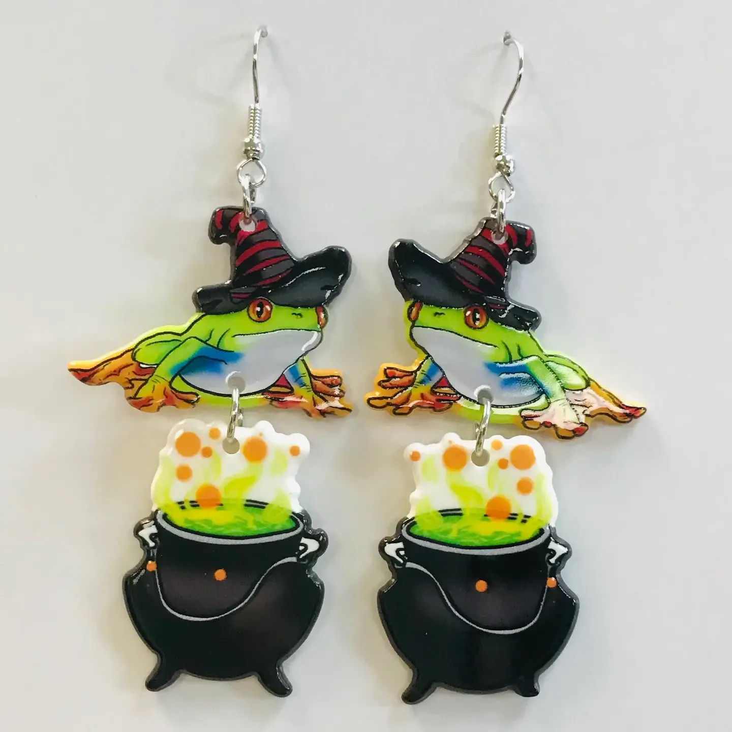 Witch Craft Frog Earrings, Cauldron Earring 