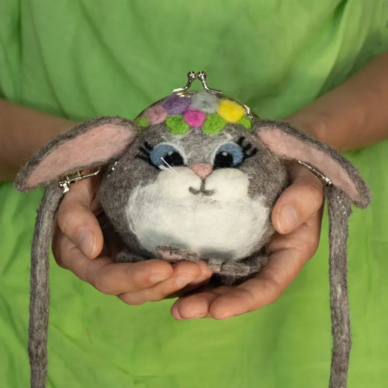 Honey Bunny Critter Clutch