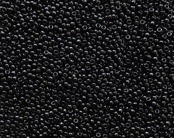 #15 Toho Seed Beads, Jet Black, 8 Grams, 1x1mm