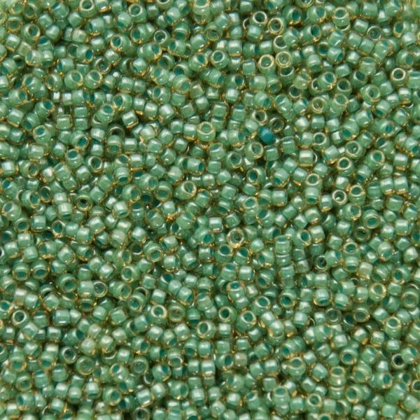 #15 Toho Seed Beads. Mint Julep Lined Topaz, 8 Grams, 1x1mm