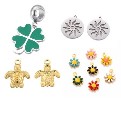 CHARMS &amp; PENDANTS