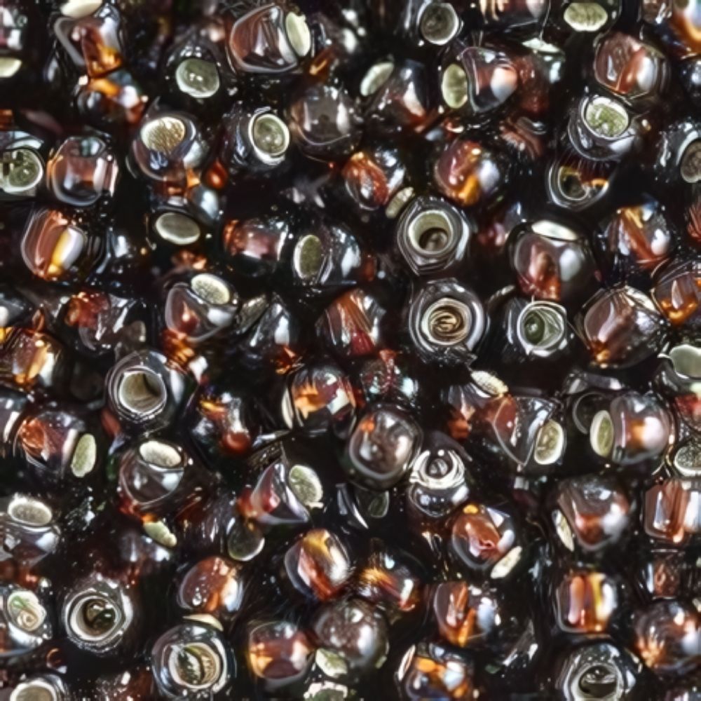 #8 Toho Seed Beads, Silver Lined Root Beer, 3x3mm, 19 Grams/0.67oz, ISO
