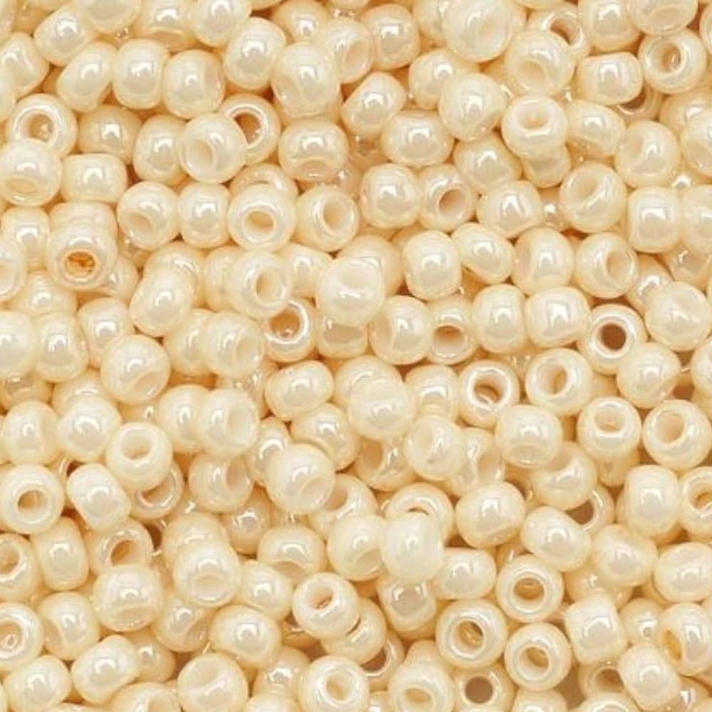 #8 Toho Seed Beads, Opaque Luster Beige, 3x3mm, 19 Grams/0.67oz, ISO