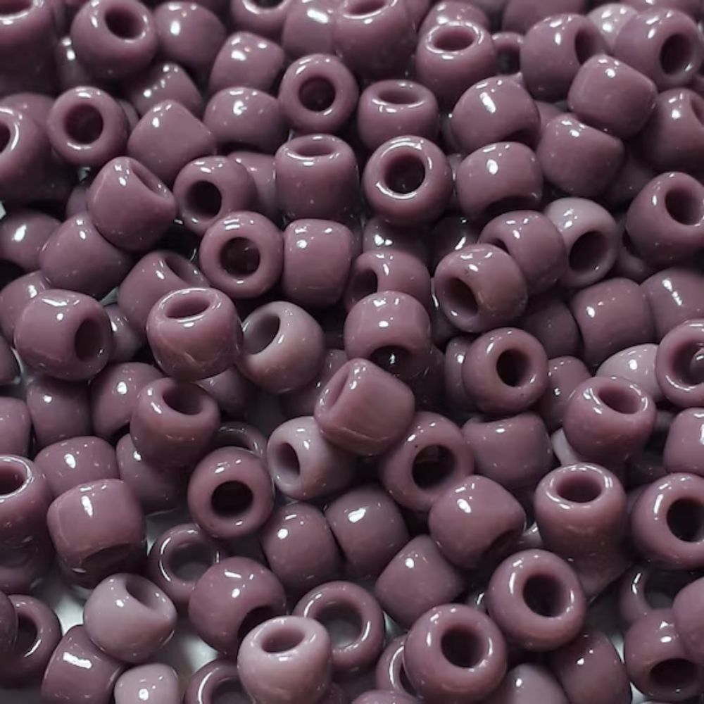 #8 Toho Seed Beads, Opaque Lavender, 3x3mm, 19 Grams/0.67oz, ISO