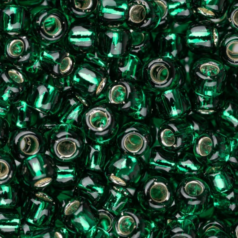 #8 Toho Seed Beads, Silver Lined Emerald Green, 3x3mm, 19 Grams/0.67oz, ISO
