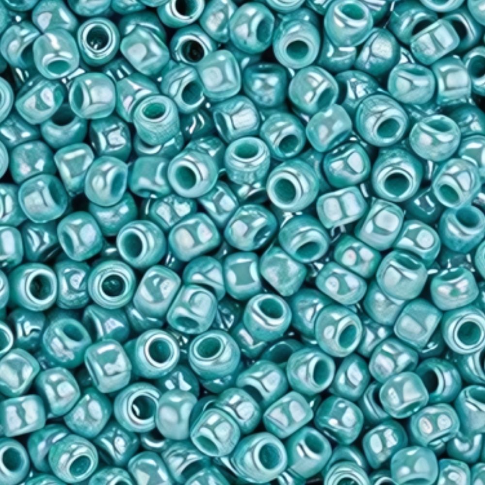 #8 Toho Seed Beads, Opaque Luster Turquoise, 3x3mm, 19 Grams/0.67oz, ISO