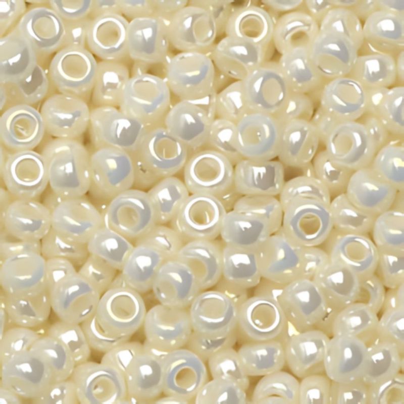 #8 Toho Seed Beads, Ceylon Light Ivory, 3x3mm, 10 Grams/0.38oz