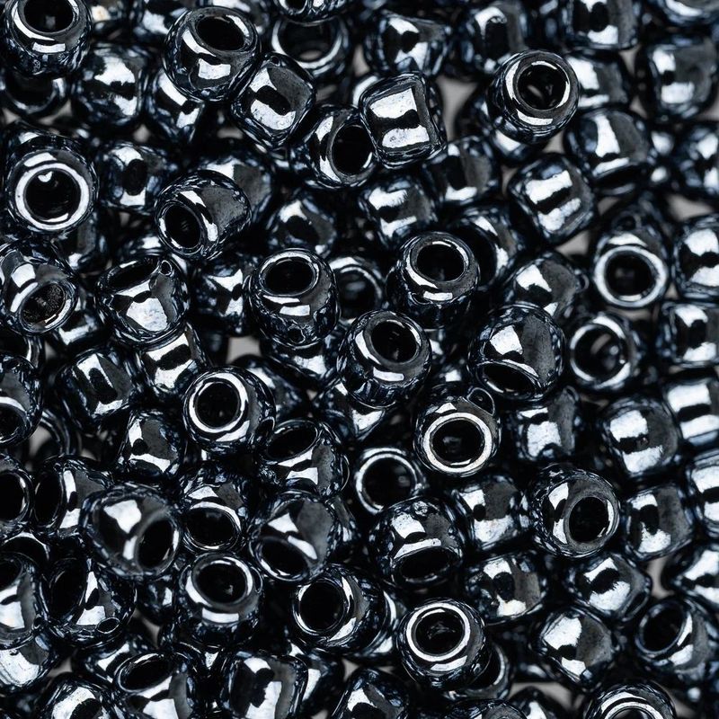#8 Toho Seed Beads, Metallic Hematite, 3x3mm, 10 Grams/0.38oz