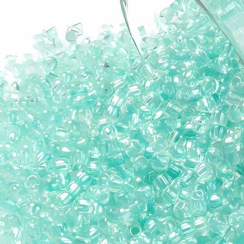 #11 Toho Seed Beads, Transparent Rainbow Seafoam, 2x2mm, 10 Grams/0.35oz, Approx 1110pcs