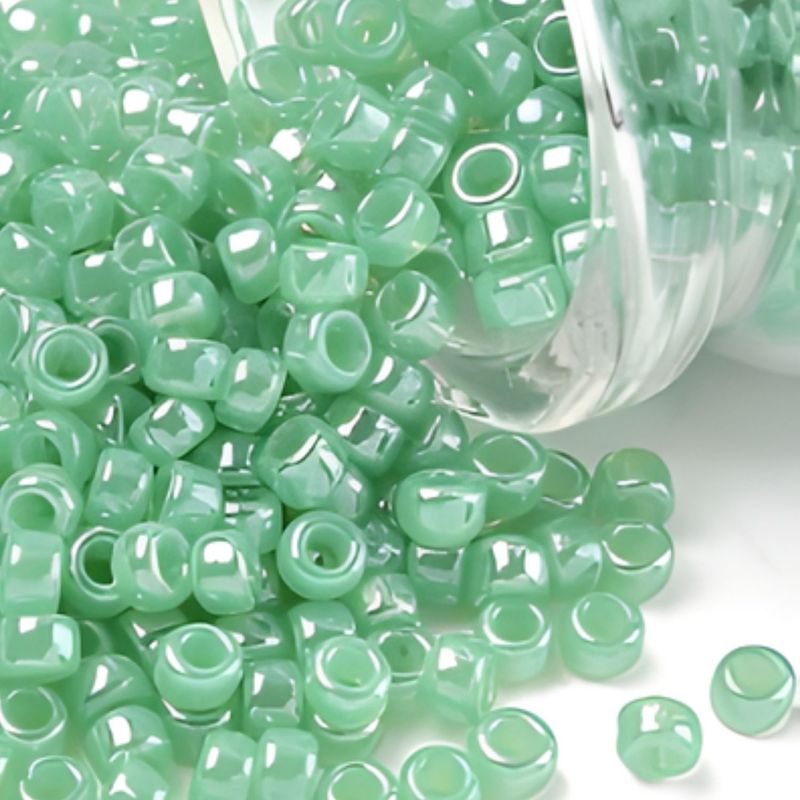 #6 Toho Seed Beads, Ceylon Celery Green , 4x4mm, 10 Grams/0.35oz, Approx 222pcs