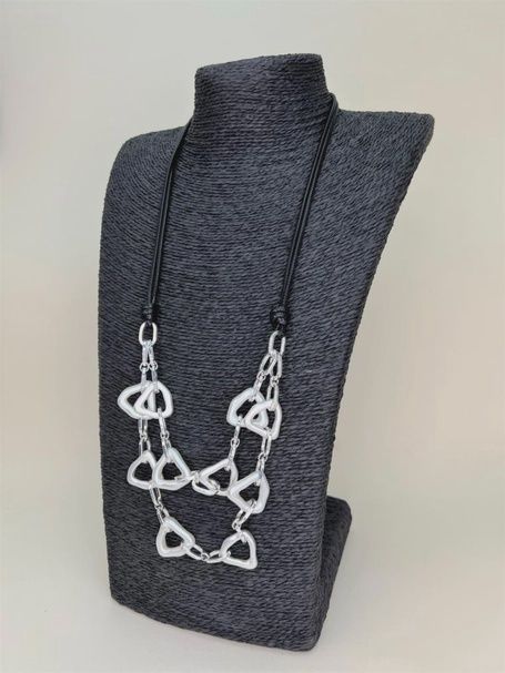 Dbl Strand Silver Triangles on Black Chord
