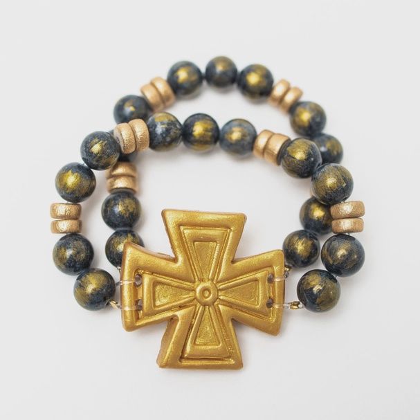 Gray Gold Leafed Jade with Anna Cross