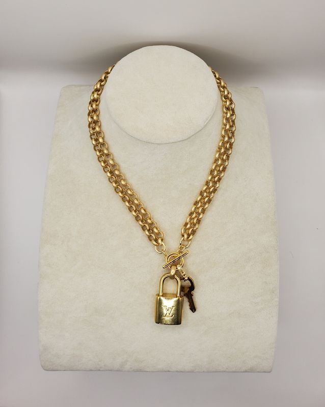 Matte Gold Long Necklace w/Louis Vuitton Lock &amp; Key