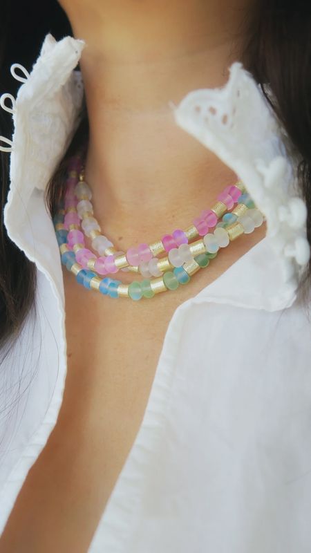 Iridescent Manhattan Collar Necklace