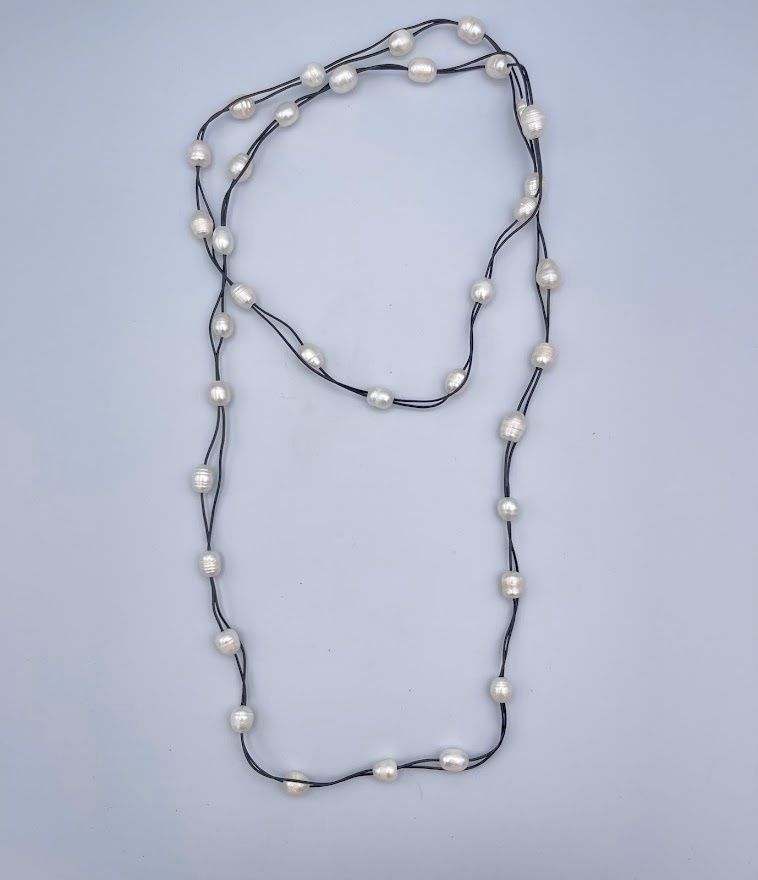 Black Cord &amp; Pearl Long Necklace (31N3903)