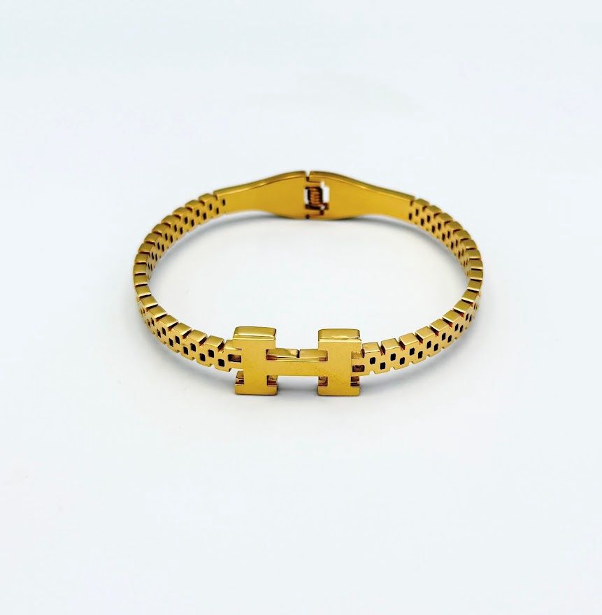 Gold Hinged &quot;H&quot; Bracelet (62B7120)