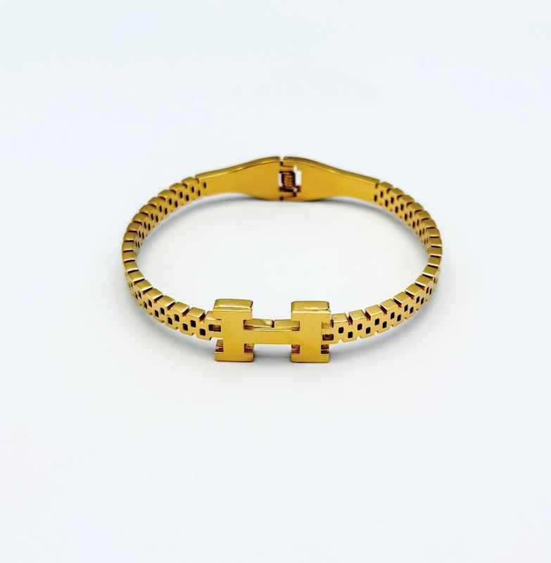 Gold Hinged &quot;H&quot; Bracelet (62B7120)