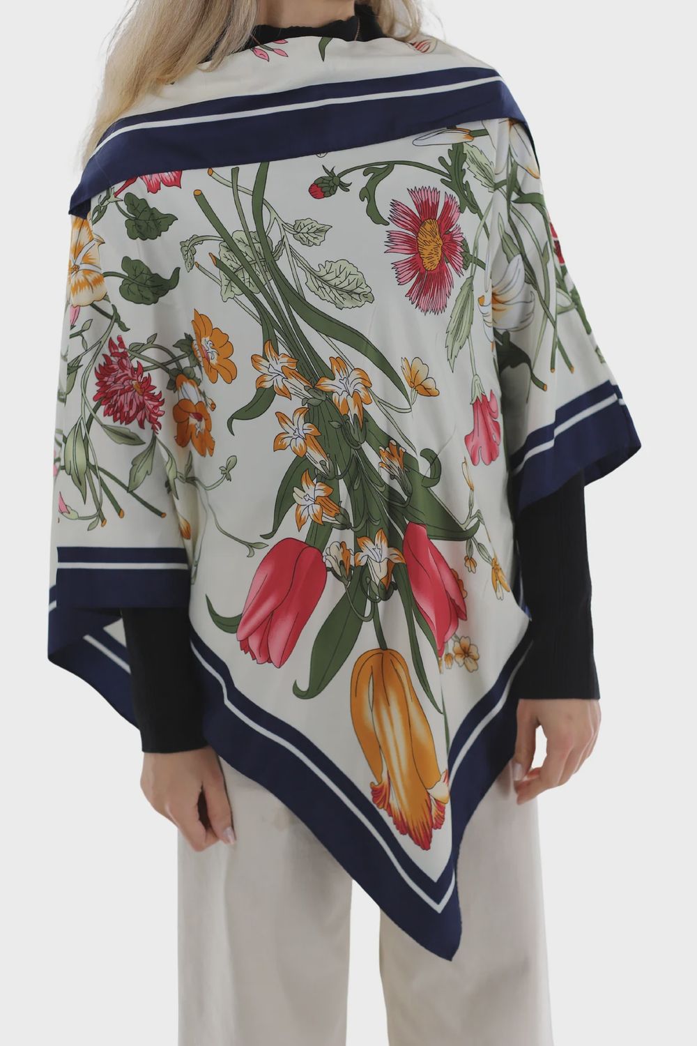 La Fiorentina Floral Print Poncho - Ivory