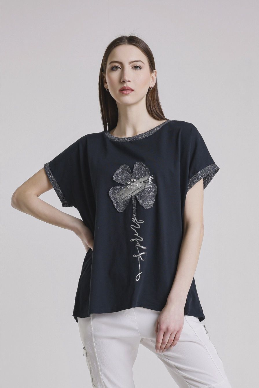 Tina Stephens Vanya Flower Short Sleeve Applique T-Shirt (BSS907F) Black