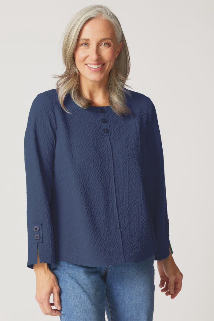 Habitat Crinkle Crepe Solid Cafe Top (21332) Navy