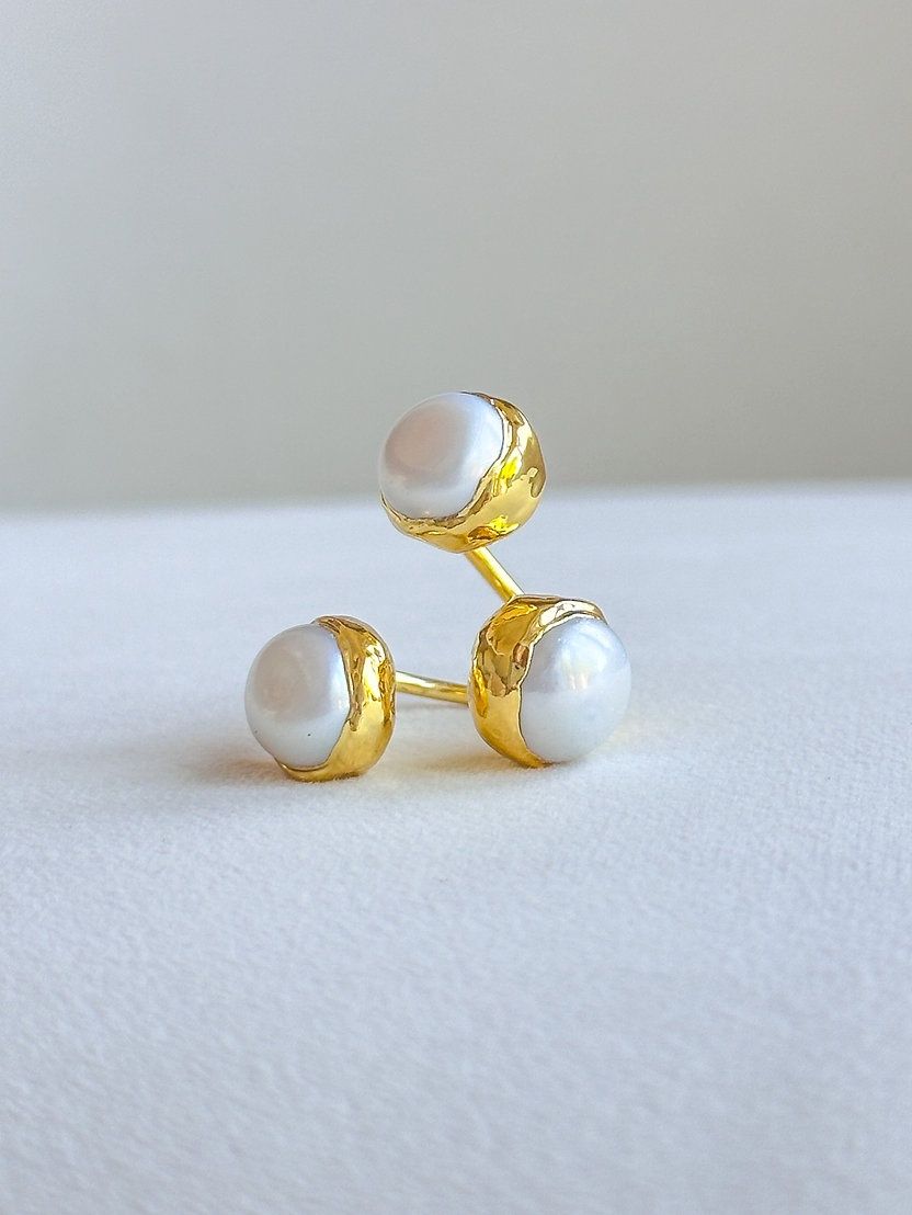 Triple Pearl Gold Ring